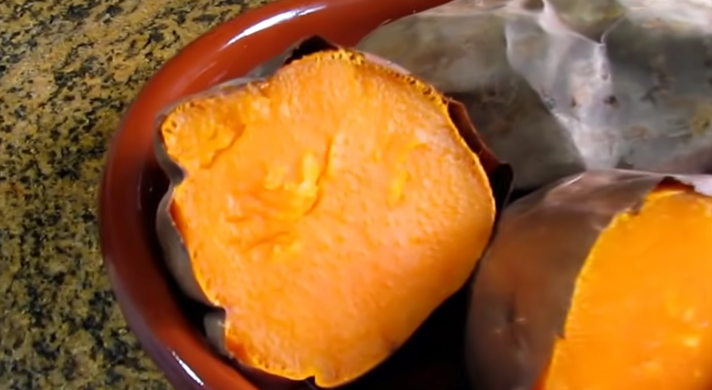 Boniatos asados así debes prepararlos para que estén riquísimos