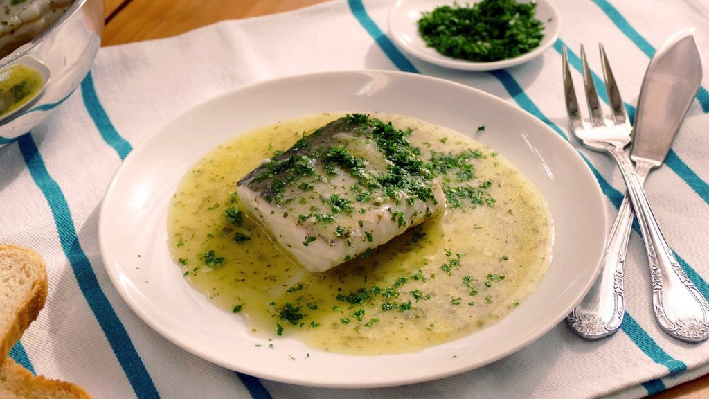 Merluza en salsa verde: un plato para conquistar a tus invitados 120 Merluza en salsa verde: Pasos para concretar la receta