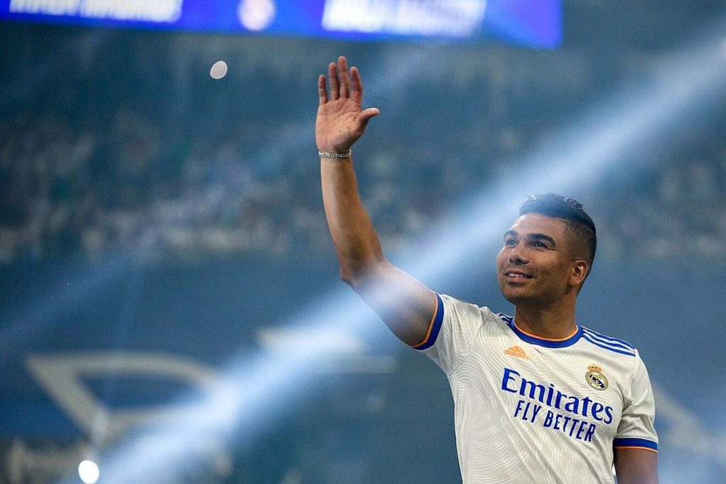 Casemiro fue robado con su familia en casa 