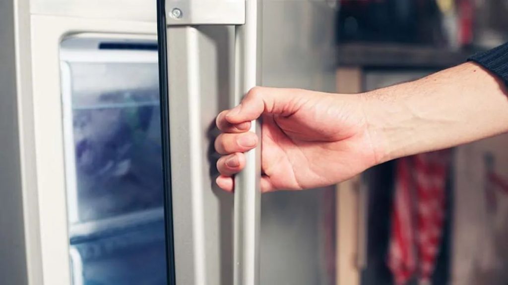 ¿Cómo reducimos la formación de hielo en el congelador?