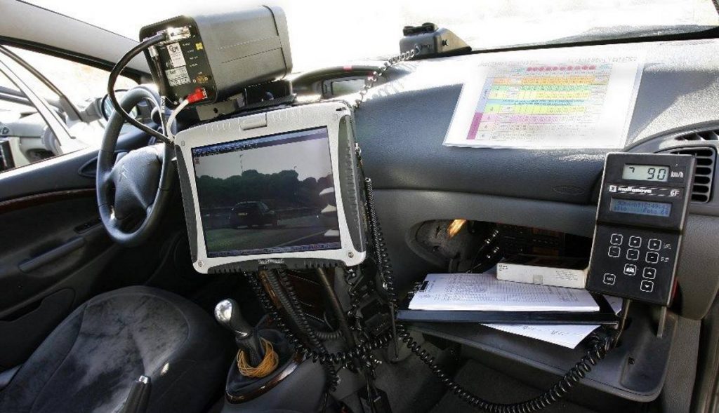 ¿Qué objeto te ocasionara una multa de 500 euros si lo tienes en tu vehículo?