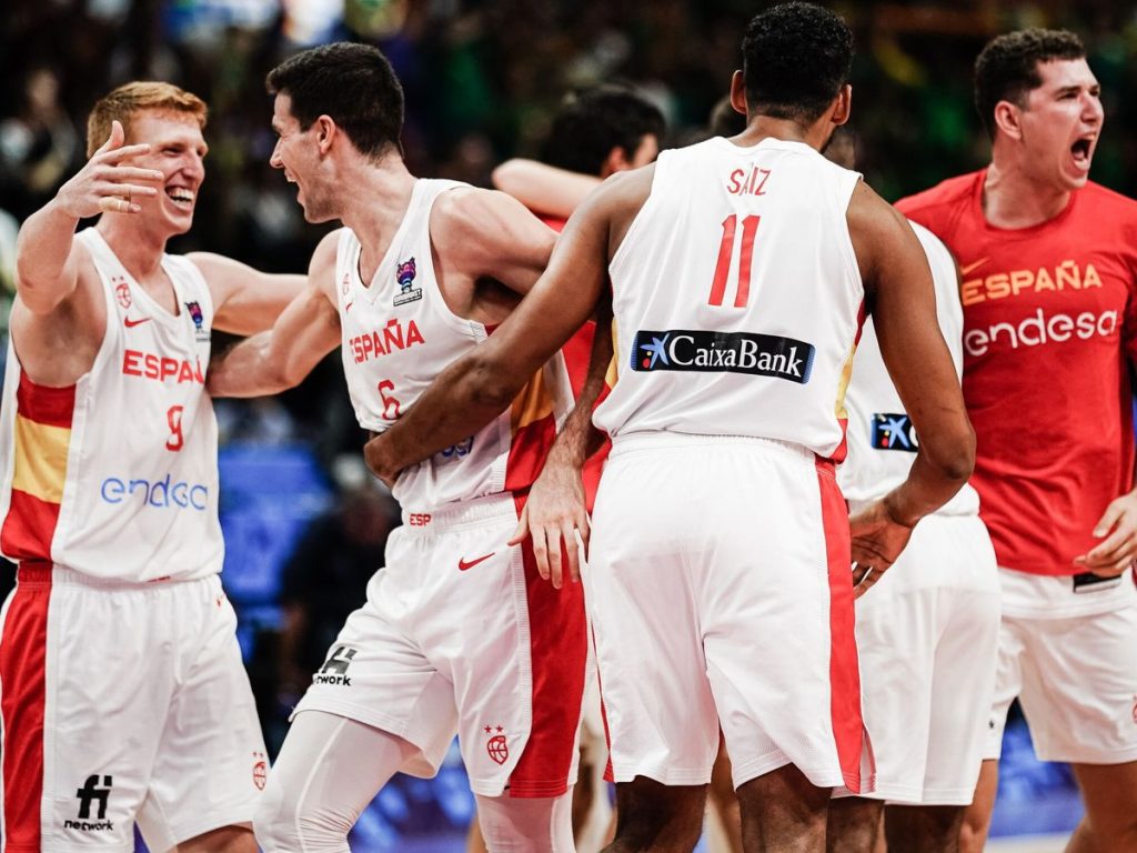 España batalló para dejar en el camino a Finlandia 