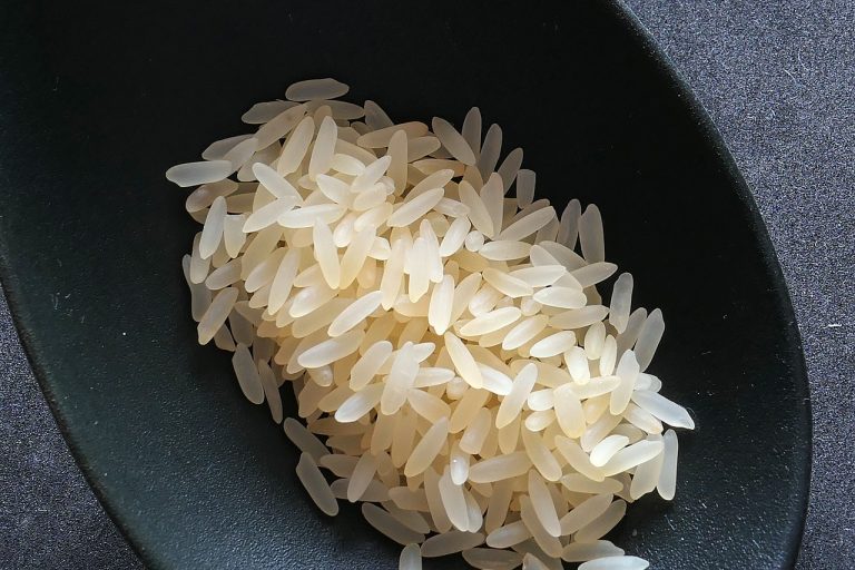 Esta es la cantidad de agua que necesitas para cocer el arroz