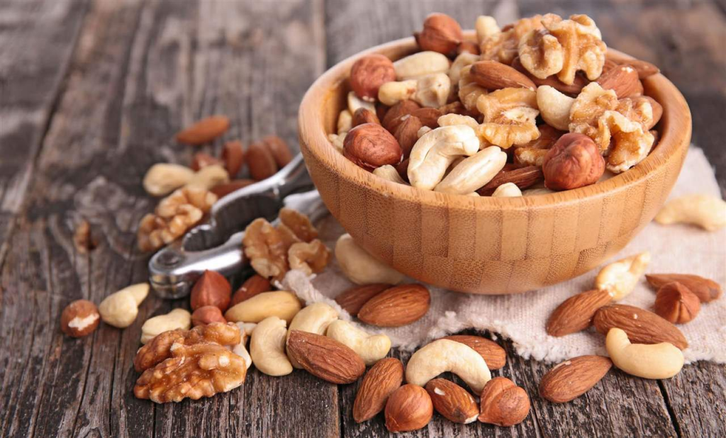 Estos son los alimentos que debes comer antes de ir al gimnasio 40 Frutos secos