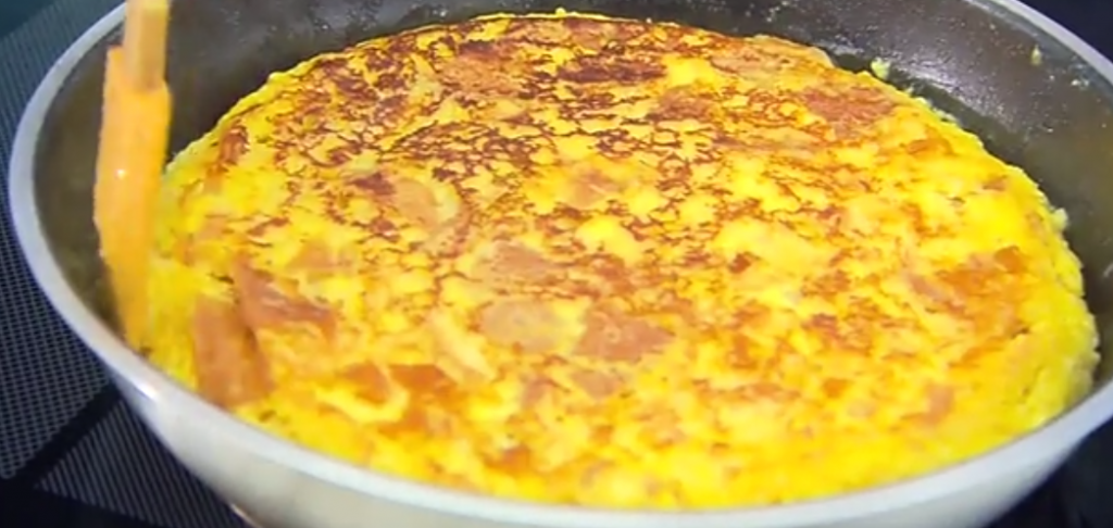 La tortilla dulce de pan que Arguiñano hace como nadie