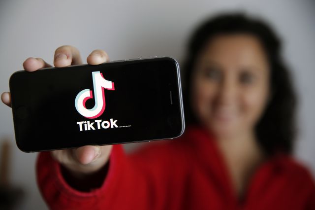 La Administración Biden da 30 días para prohibir TikTok en dispositivos gubernamentales