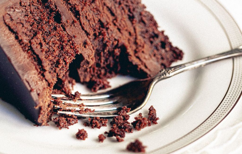 Los tres ingredientes que necesitas para hacer un bizcocho en el microondas 20 postre chocolate