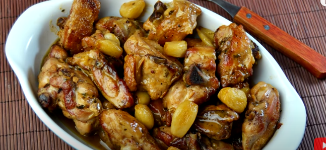 Pollo al ajillo: la receta tradicional que siempre sale bien