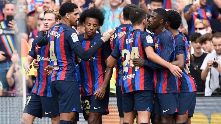 Qué es la 'cláusula del miedo' que aplica el Barcelona a sus jugadores