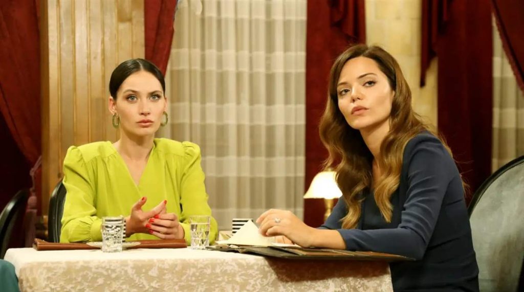 Tierra amarga: así 'perderá' Zuleyha a uno de sus hijos 63 Quién se ha hecho de la hija de Zuleyha en Tierra amarga