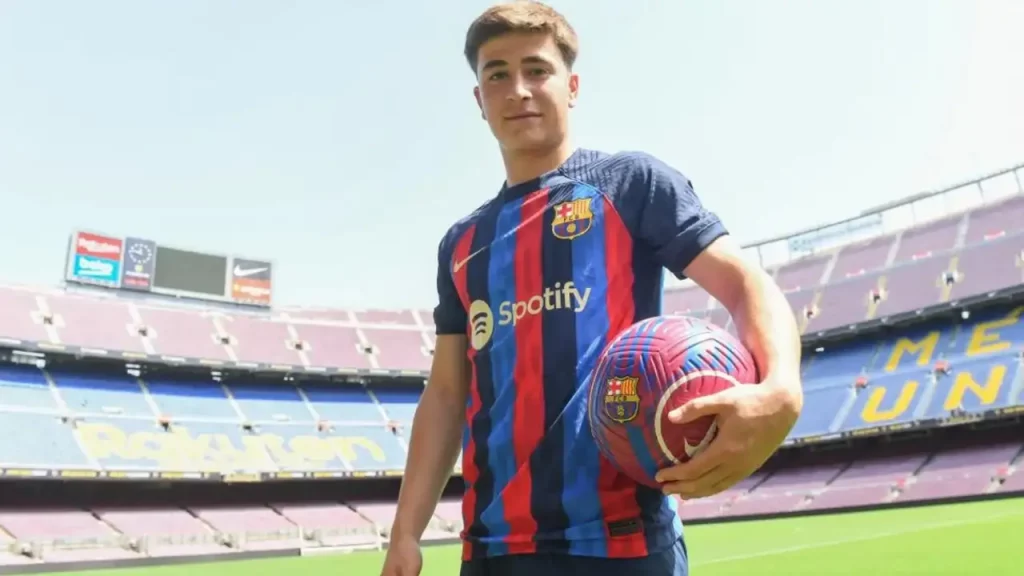 Se tiene que adaptar en la filial del FC Barcelona