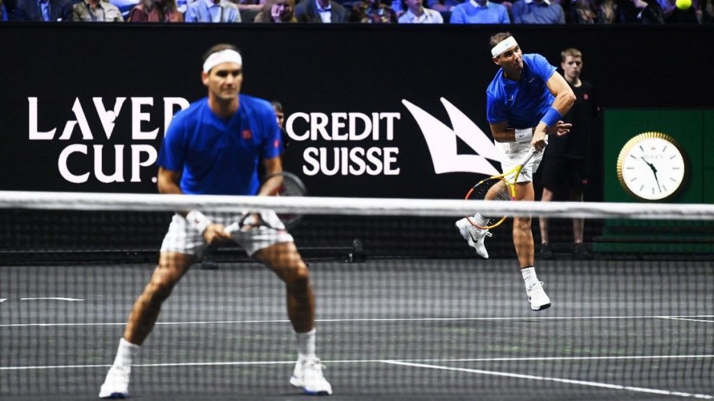 Su Majestad, digno de todo honor