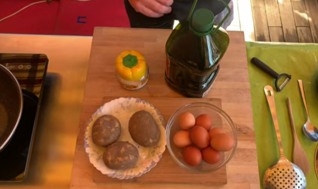 Tortilla de patatas de Betanzos: la receta que nunca falla