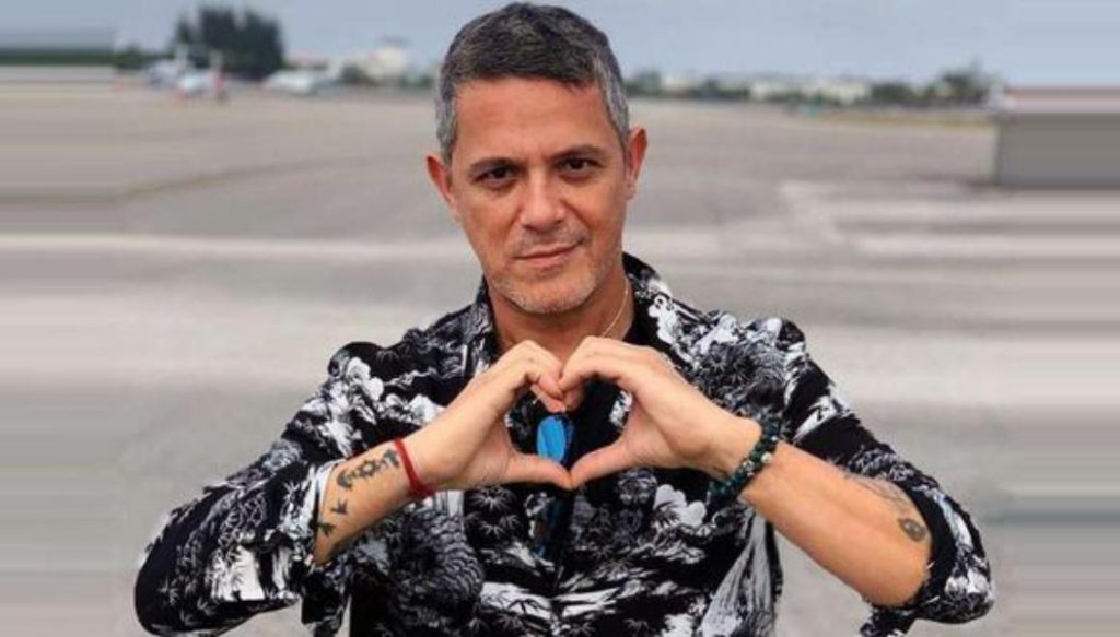 La millonaria cantidad de dinero que Alejandro Sanz paga por la pensión de sus hijos 71 El final del amor