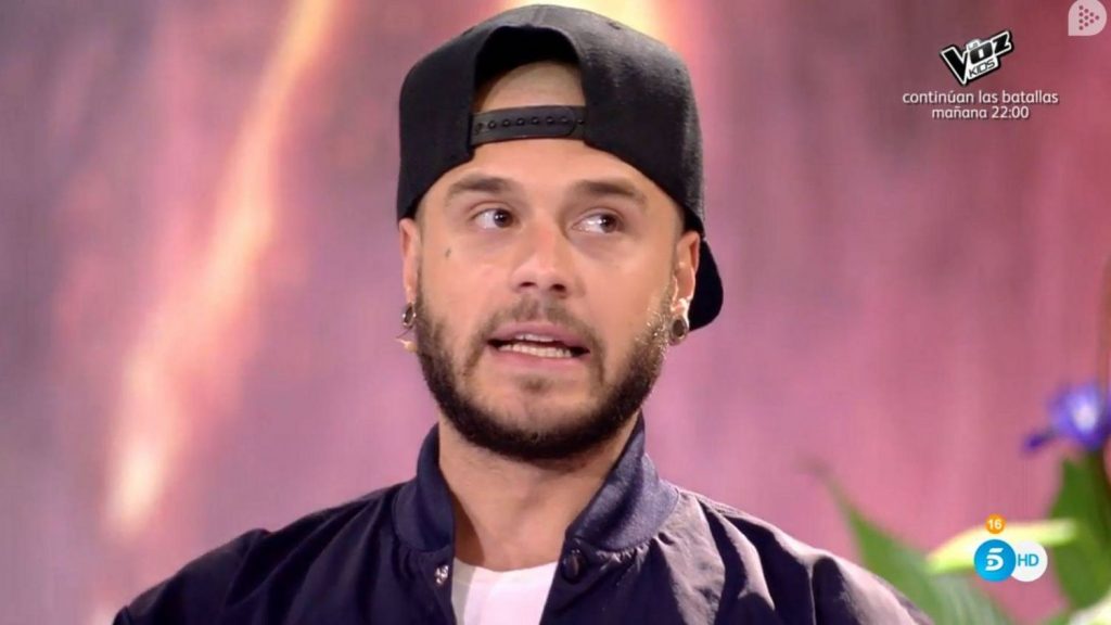 La relación con sus excompañeros