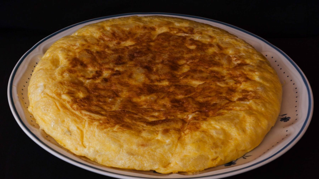 La tortilla de patatas diferente que se convertirá en tu favorita 2 tortilla de patatas jamón y queso