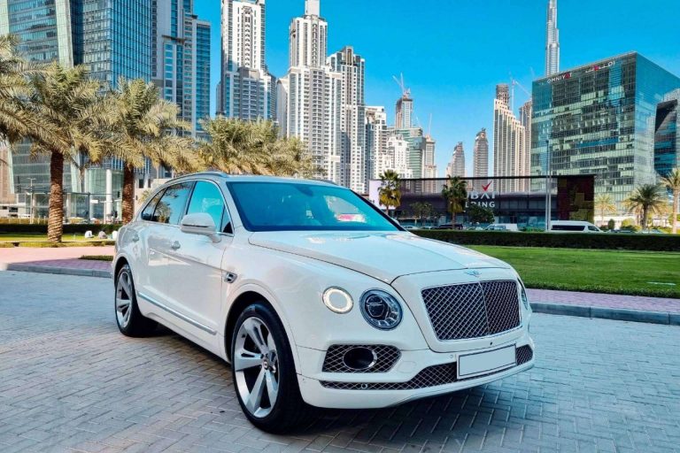 Recomendaciones básicas para alquilar un coche en Dubái