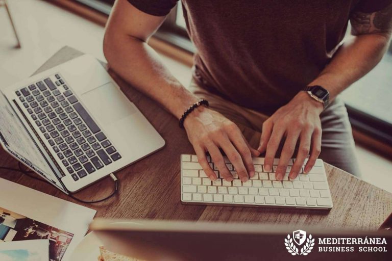 Marketing digital, la nueva profesión de moda en la que ofrecen formación en Mediterránea Business School