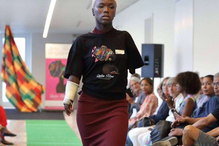 QUEENTITÍNE, moda africana solidaria e inclusiva con tallas desde S a XXL
