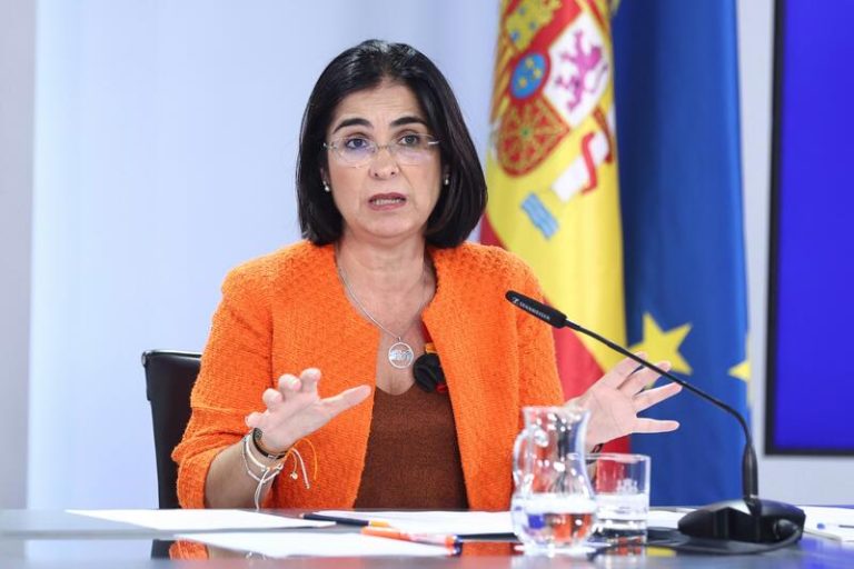 Sanidad reivindica su labor para promover un envejecimiento saludable en el Día Internacional de las Personas de Edad