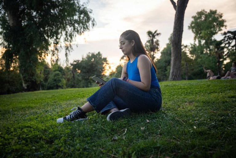 El 86% de las jóvenes españolas no se sienten comprendidas por sus representantes políticos