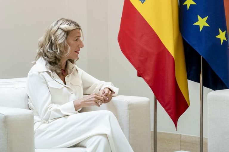 Yolanda Díaz replica a Feijóo que sus propuestas 