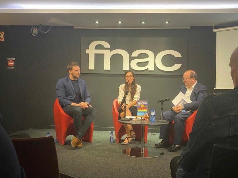 Iceta suspende la visibilización LGTBI en el deporte y dice que le falta 
