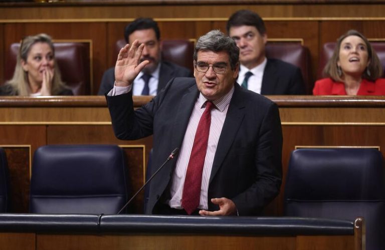 El presupuesto de la Seguridad Social sube un 12,8% y los ingresos por cotizaciones se disparan un 11,5%
