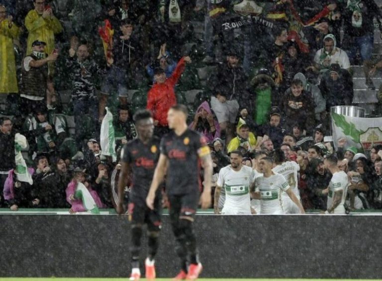 Elche y Mallorca firman tablas en un duelo repleto de tensión y con mucho VAR