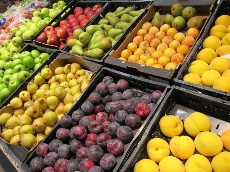 Declaran improcedente el despido de un gerente de supermercado por quedarse productos que se iban a tirar