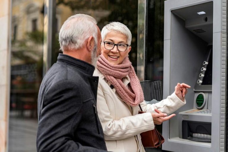 Minsait desarrolla soluciones para responder a las demandas de los mayores ante el reto de la digitalización