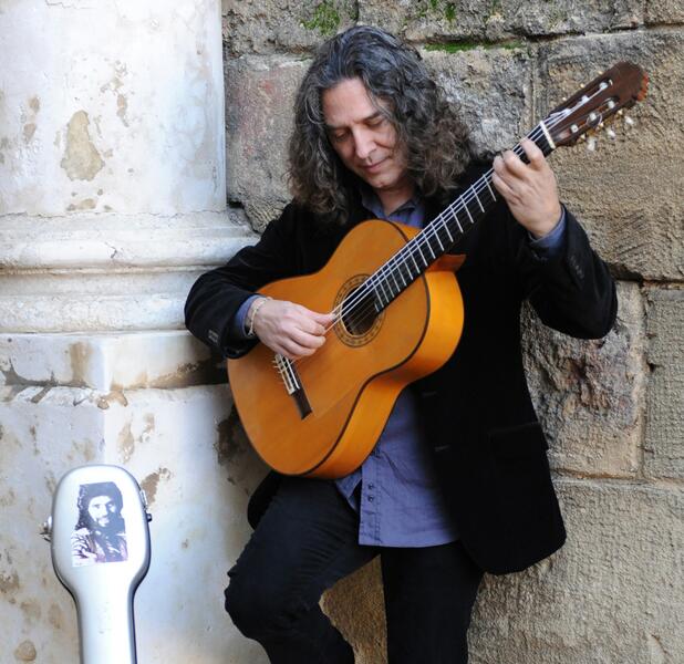 Tomatito realizará un viaje musical a Almería en el estreno de su espectáculo 'De la plaza vieja a la plaza de Santa Ana'
