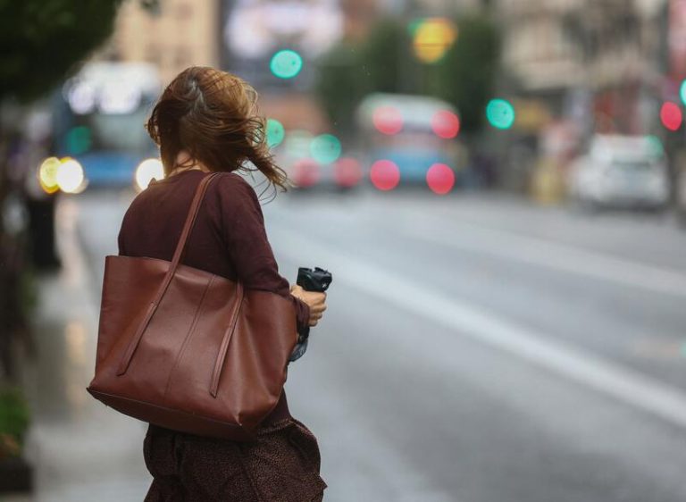 El viento tendrá este miércoles en riesgo a Cantabria y Asturias y las lluvias a Pontevedra y La Coruña