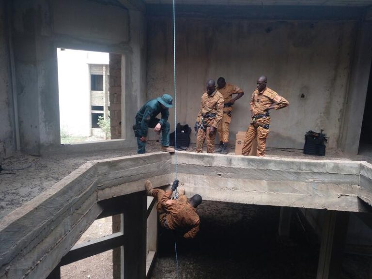 El general al frente de GAR-SI Sahel alerta del avance yihadista