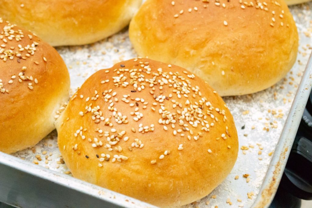 Bollos de leche: la receta para que salgan esponjosos y deliciosos 48 cocina