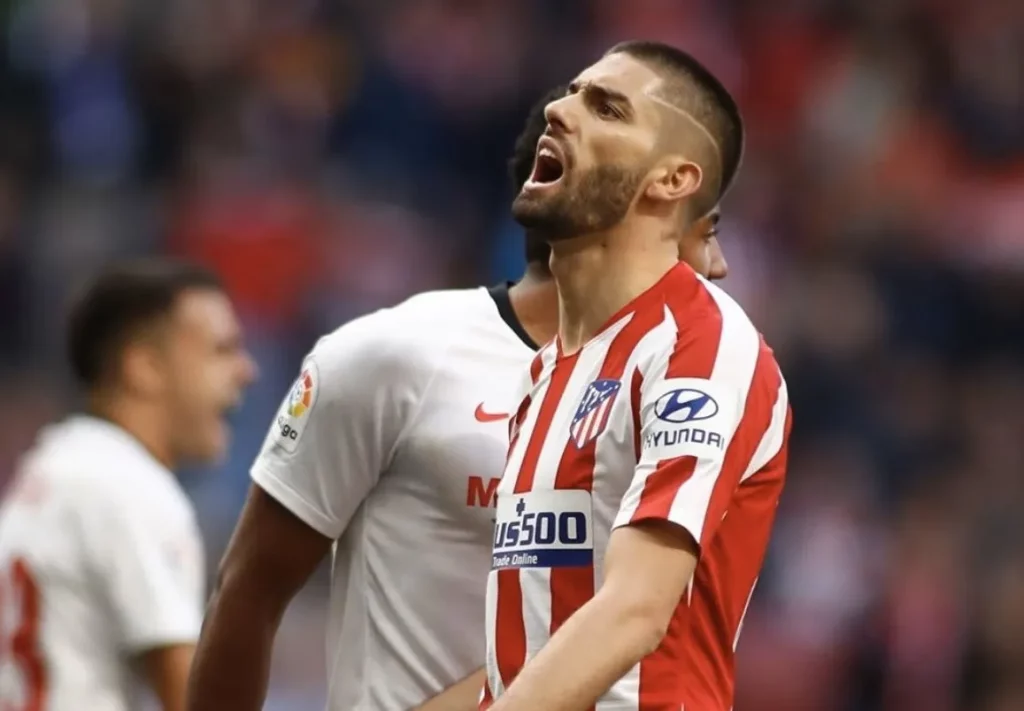 Los jugadores del Atlético de Madrid que se han convertido en un lastre 19 Carrasco no lo ha hecho mal, pero han de venderlo