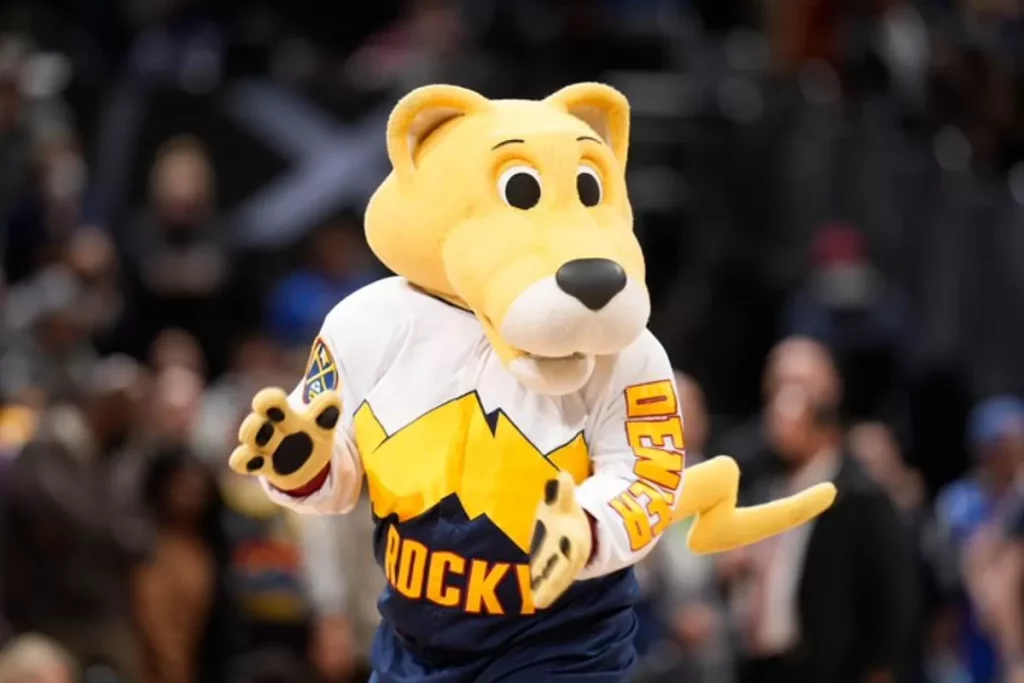 Este es el listado completo de todas las mascotas de la NBA 16 Denver Nuggets tiene una mascota muy atlética