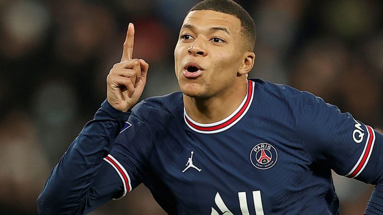 El motivo por el que el PSG se arrepiente de renovar a Mbappé