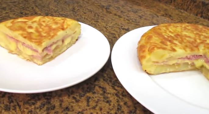 Tortilla de patatas con jamón york y queso: la mezcla para hacerla perfecta 187 comida
