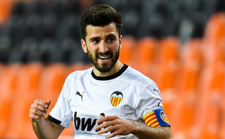 Las lesiones de Gayá obligan al Valencia CF a acelerar fichaje