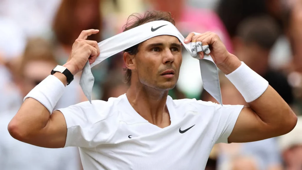 La Copa Davis choca con su gira