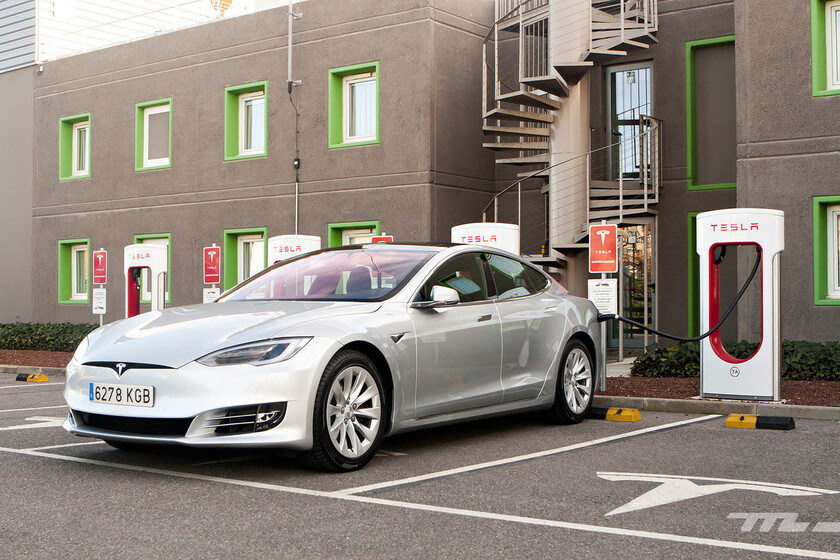 La penalización de Tesla