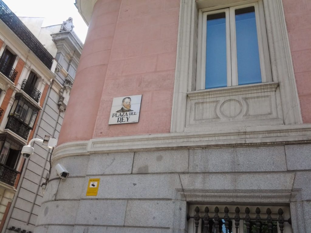 Monumentos y castillos encantados de Madrid que no te puedes perder 101 La desgracia toco a su puerta