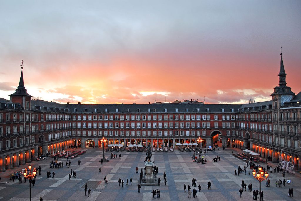 Monumentos y castillos encantados de Madrid que no te puedes perder 93 La Plaza Mayor