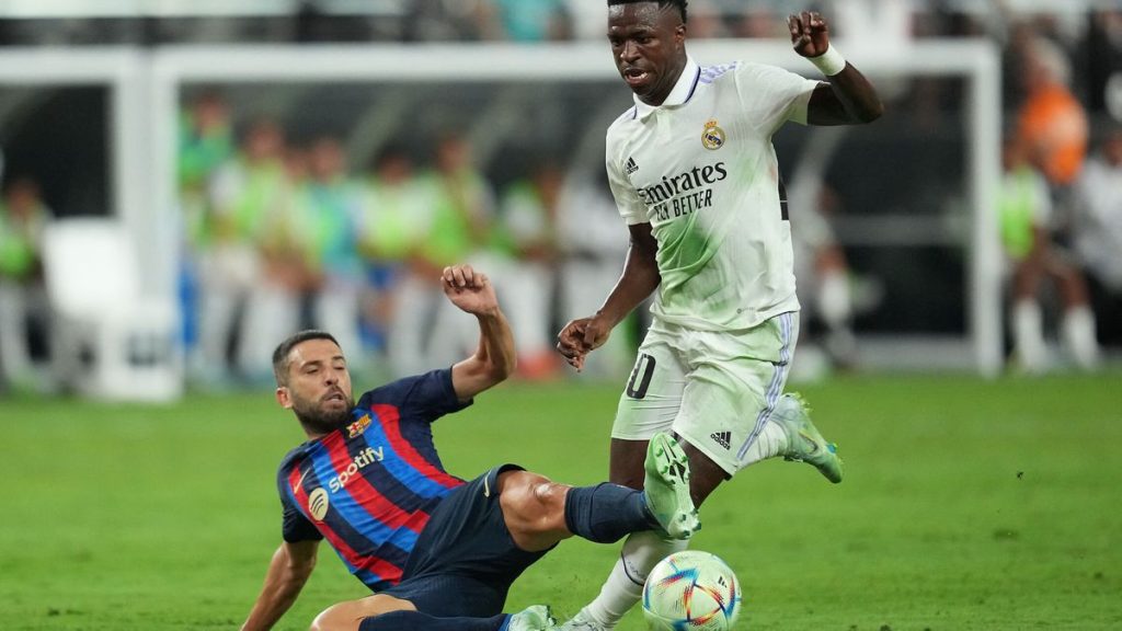 LaLiga amenaza con bases 