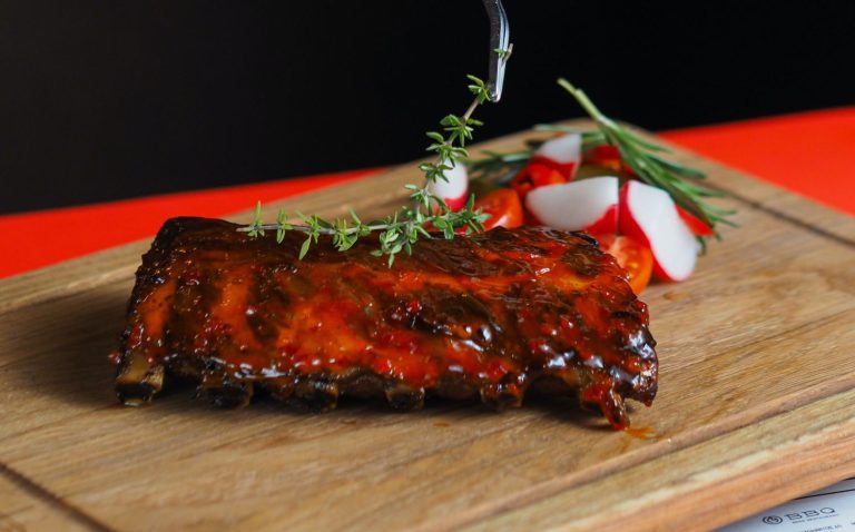 Costillas asadas: la receta de Dabiz Muñoz que te volverán loco