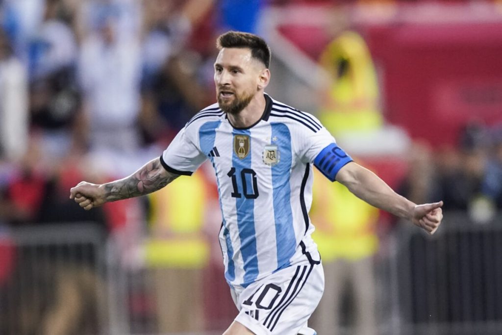Messi con muchas opciones para elegir
