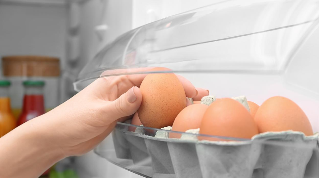Por qué hay que guardar los huevos en el frigorífico 180 Recomendaciones para guardarlos en el refrigerador