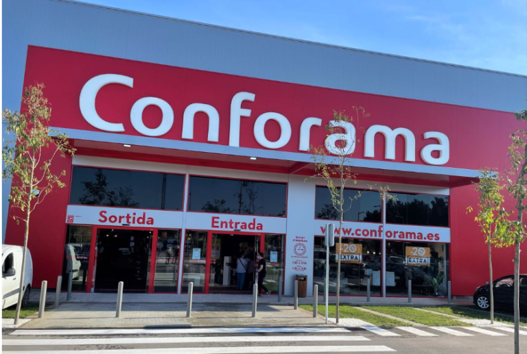 Conforama cumple 30 años en España con 44 tiendas y una destacada posición en el retail nacional