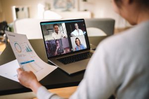 Ley laboral europea sobre el teletrabajo y la IA: así podría cambiar tu contrato